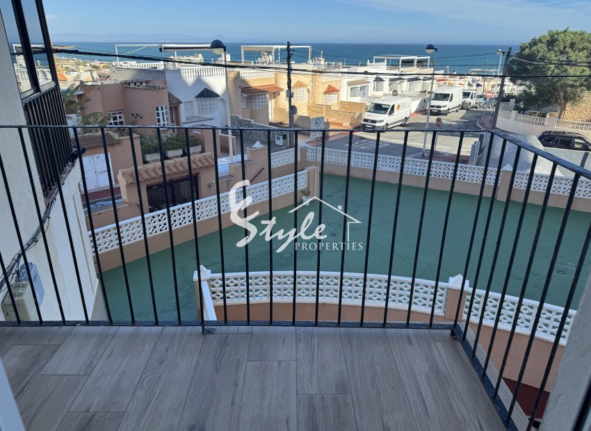 Resale - Apartamento - Torrevieja - La Mata