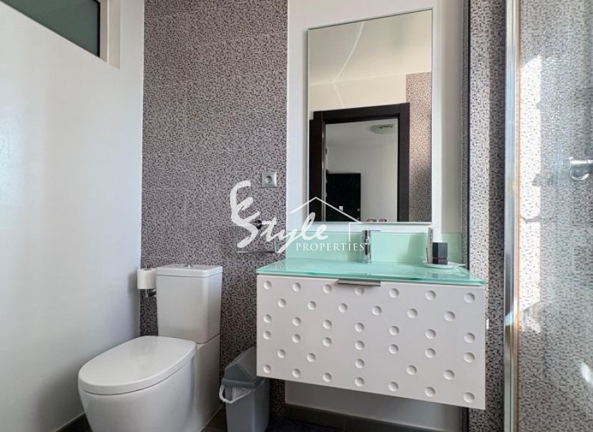 Resale - Apartamento - Torrevieja - La Mata