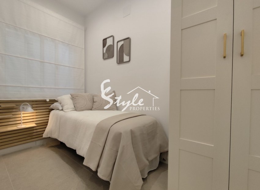 Resale - Apartamento - Torrevieja - La Siesta