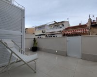 Resale - Apartamento - Torrevieja - La Siesta