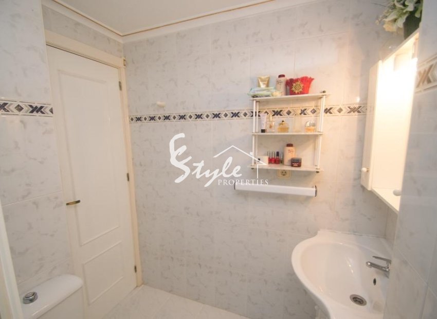 Resale - Apartamento - Torrevieja - La Veleta