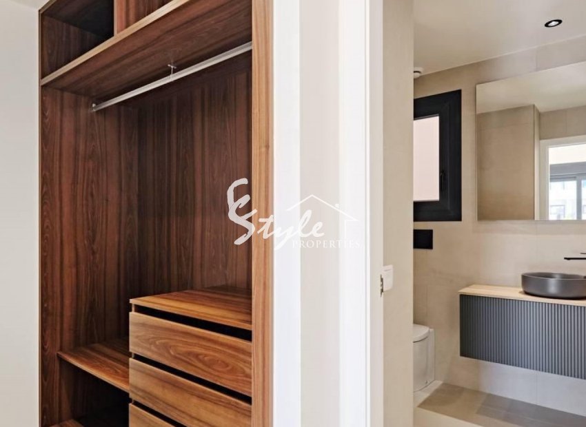 Resale - Apartamento - Torrevieja - La Veleta