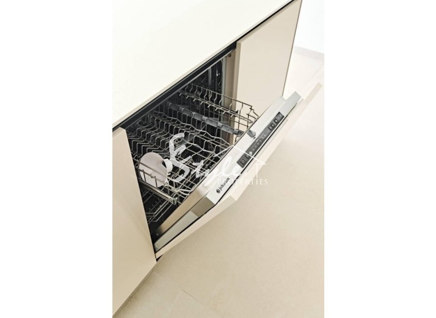 Resale - Apartamento - Torrevieja - La Veleta