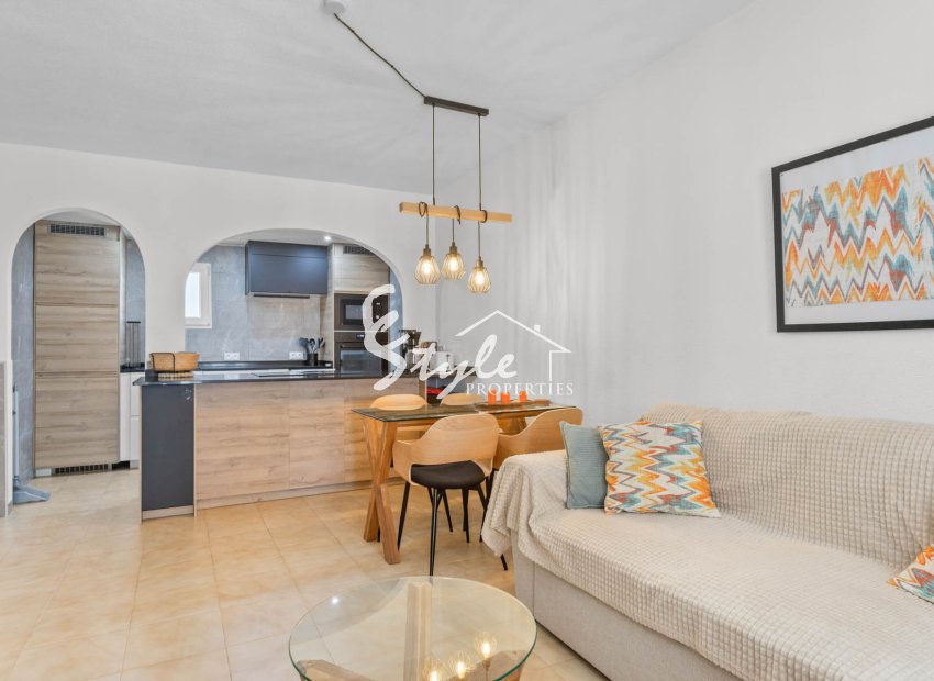 Resale - Apartamento - Torrevieja - Lago Jardin