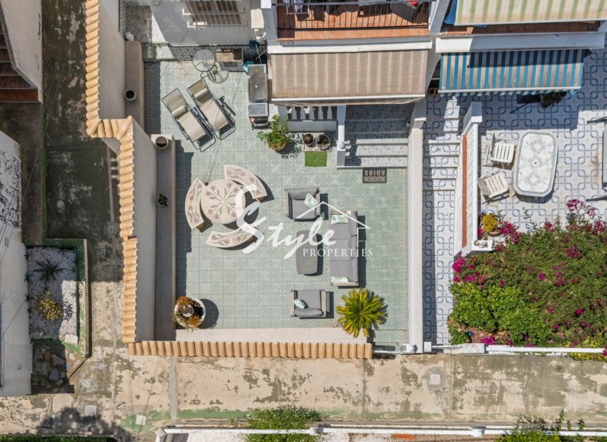 Resale - Apartamento - Torrevieja - Lago Jardin