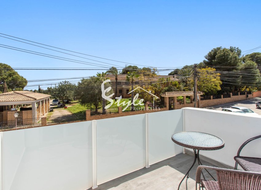 Resale - Apartamento - Torrevieja - Lago Jardin