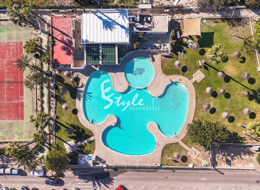 Resale - Apartamento - Torrevieja - Lago Jardin