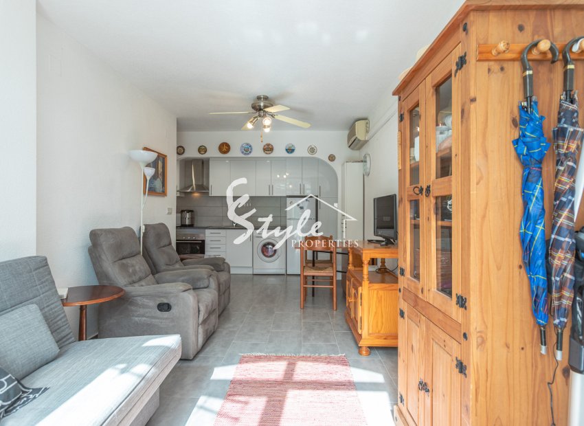 Resale - Apartamento - Torrevieja - Lago Jardin