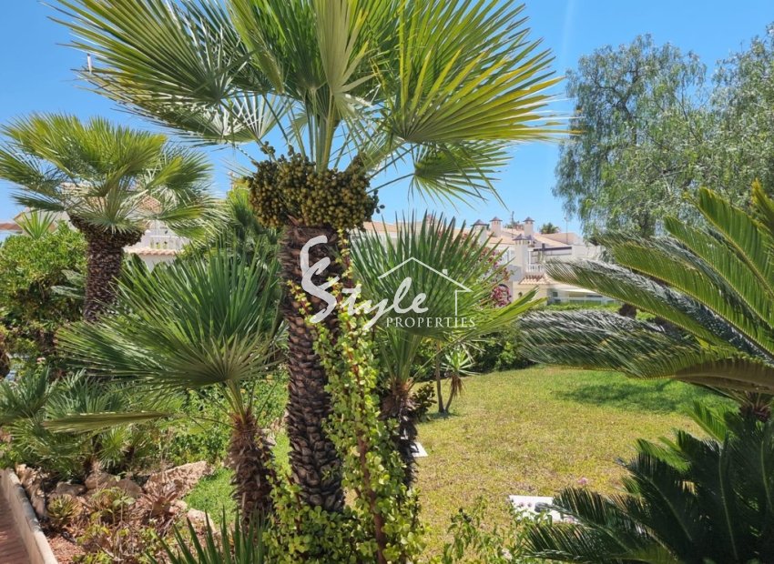 Resale - Apartamento - Torrevieja - Los Balcones