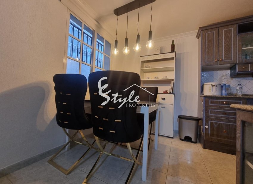 Resale - Apartamento - Torrevieja - Los Balcones