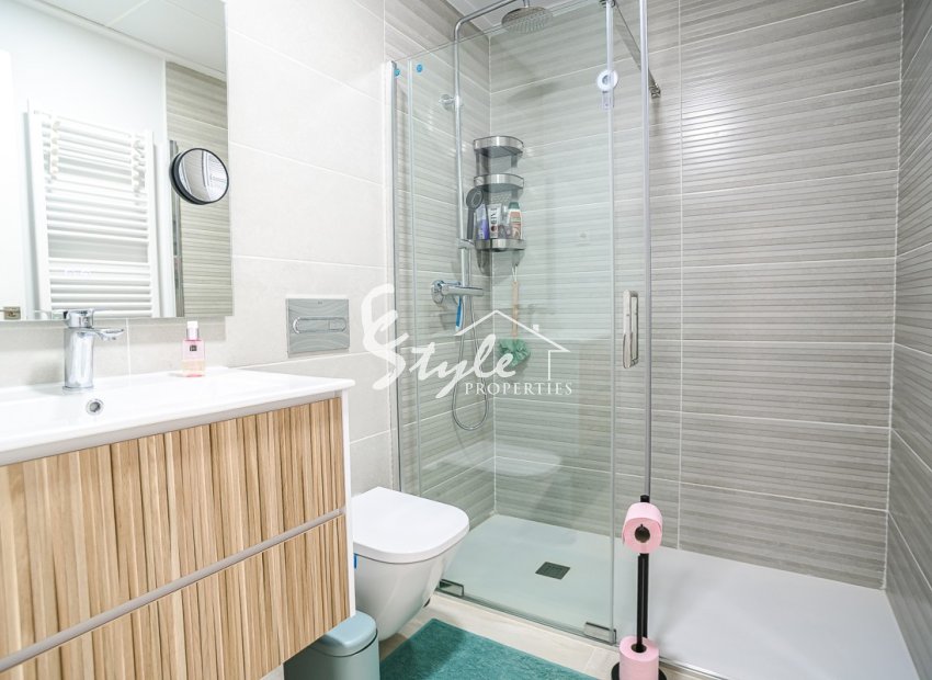 Resale - Apartamento - Torrevieja - Los Balcones