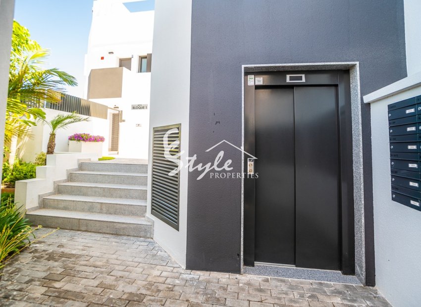 Resale - Apartamento - Torrevieja - Los Balcones