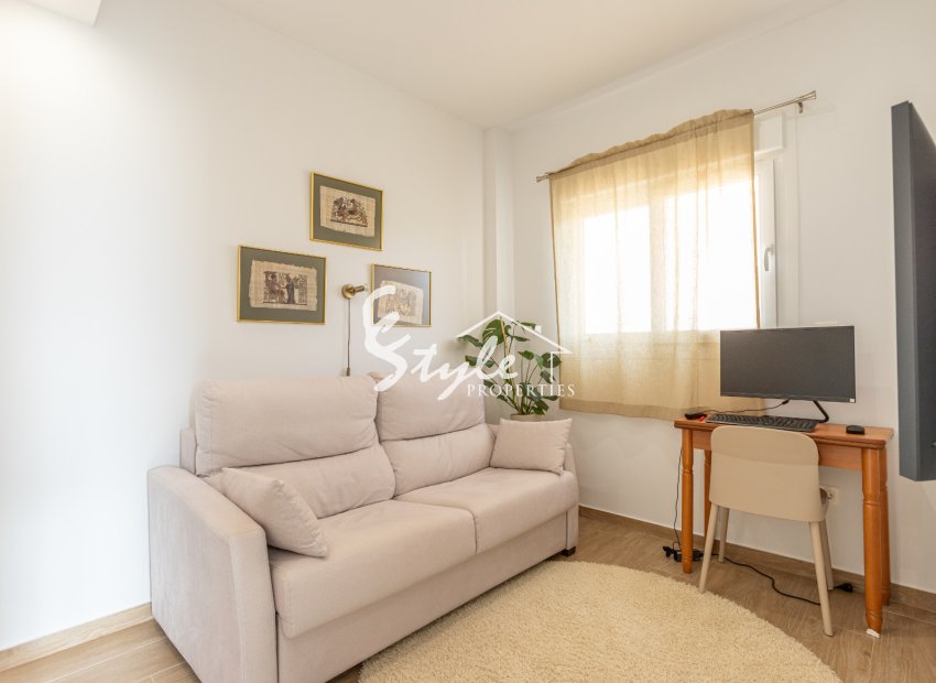 Resale - Apartamento - Torrevieja - Nueva Torrevieja