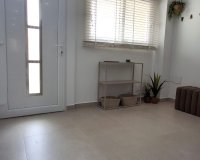 Resale - Apartamento - Torrevieja - Playa Acequion