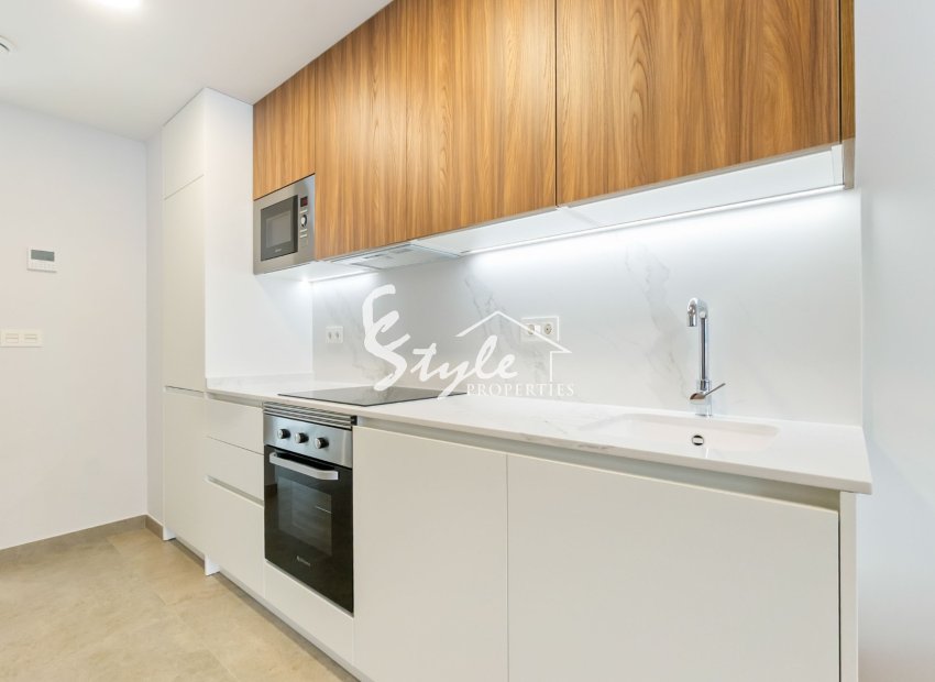 Resale - Apartamento - Torrevieja - Playa de El Cura