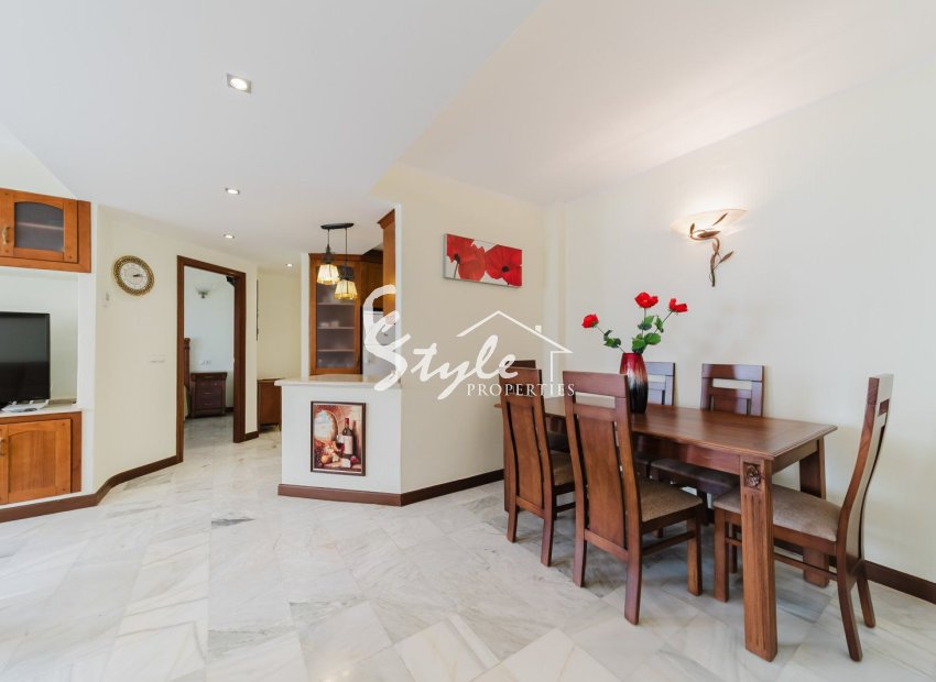 Resale - Apartamento - Torrevieja - Playa de los Locos