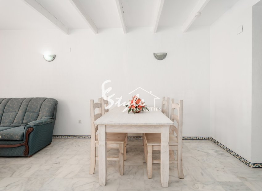 Resale - Apartamento - Torrevieja - Playa de los Locos