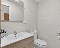 Resale - Apartamento - Torrevieja - Playa de los Locos