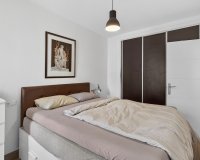 Resale - Apartamento - Torrevieja - Playa de los Locos