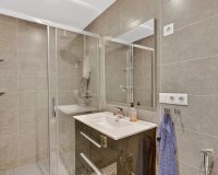 Resale - Apartamento - Torrevieja - Playa de los Locos