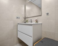 Resale - Apartamento - Torrevieja - Playa de los Locos