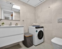 Resale - Apartamento - Torrevieja - Playa de los Locos