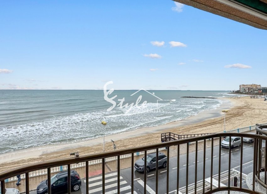 Resale - Apartamento - Torrevieja - Playa de los Locos
