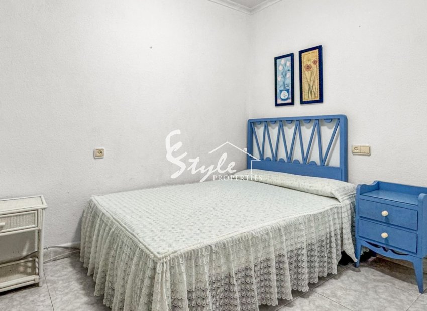 Resale - Apartamento - Torrevieja - Playa de los Locos
