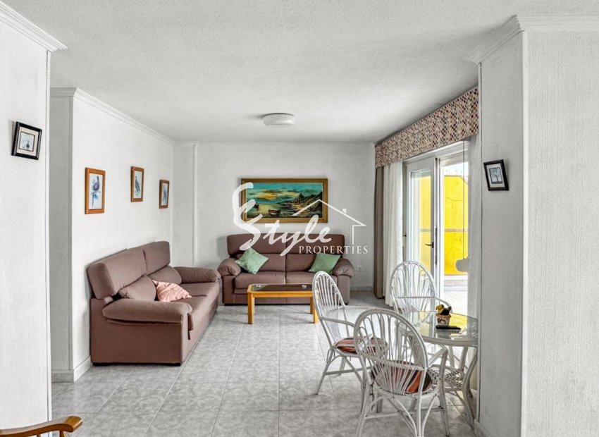 Resale - Apartamento - Torrevieja - Playa de los Locos