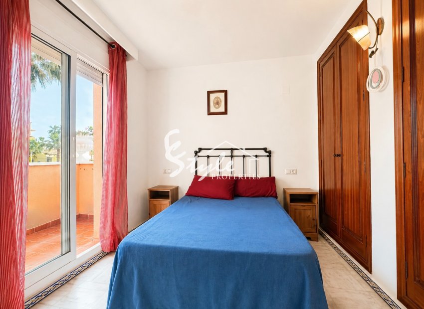 Resale - Apartamento - Torrevieja - Playa de los locos