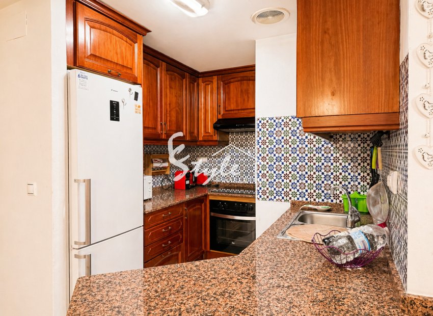 Resale - Apartamento - Torrevieja - Playa de los locos