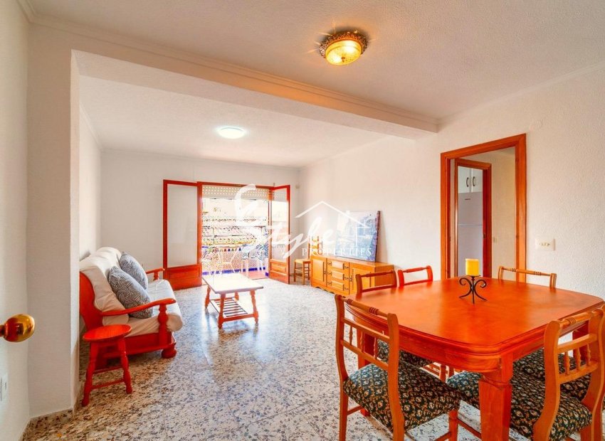 Resale - Apartamento - Torrevieja - Playa de los Naufragos