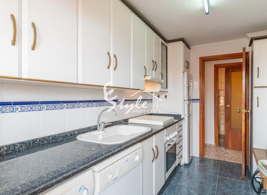 Resale - Apartamento - Torrevieja - Playa de los Naufragos