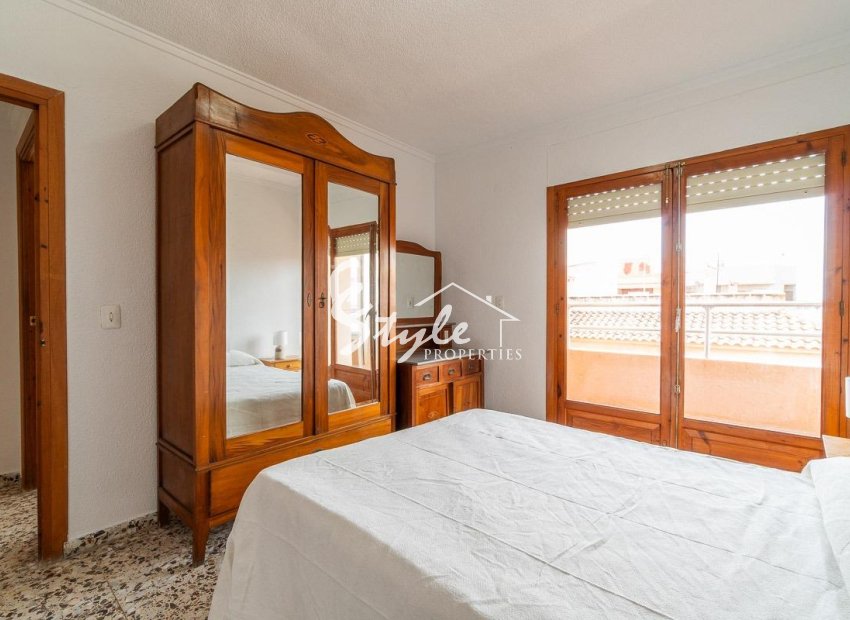 Resale - Apartamento - Torrevieja - Playa de los Naufragos