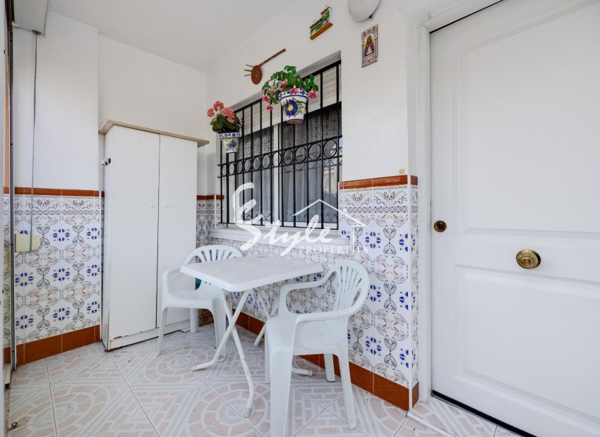 Resale - Apartamento - Torrevieja - Playa De Los Náufragos