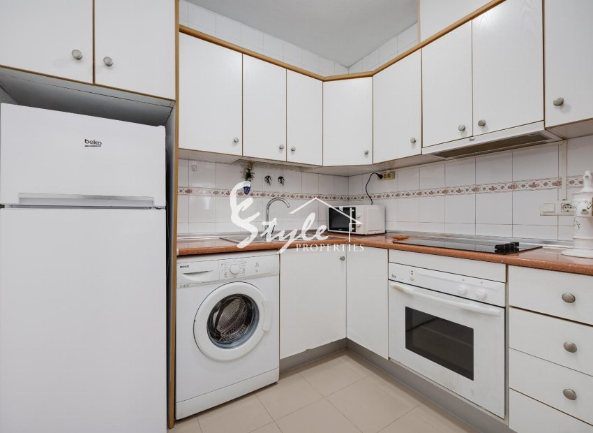 Resale - Apartamento - Torrevieja - Playa De Los Náufragos