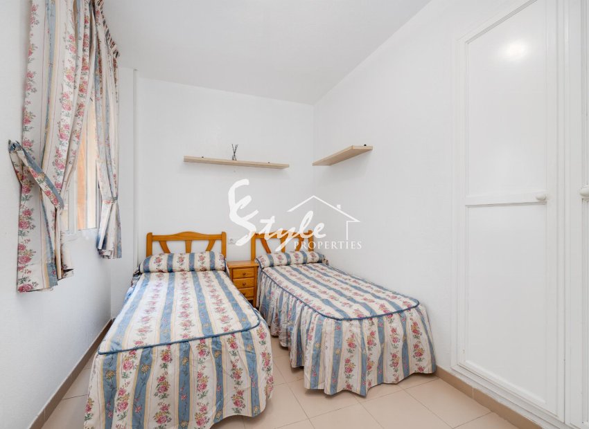 Resale - Apartamento - Torrevieja - Playa De Los Náufragos