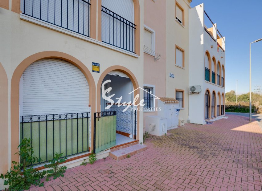 Resale - Apartamento - Torrevieja - Playa De Los Náufragos