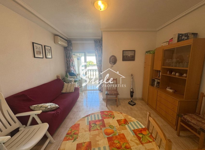 Resale - Apartamento - Torrevieja - Playa del Acequión