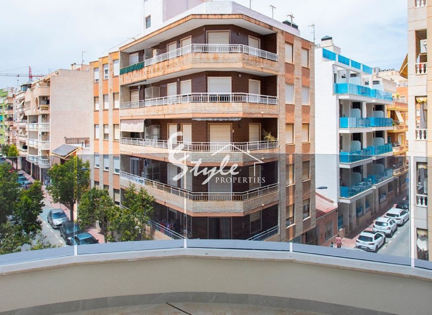 Resale - Apartamento - Torrevieja - Playa del Cura