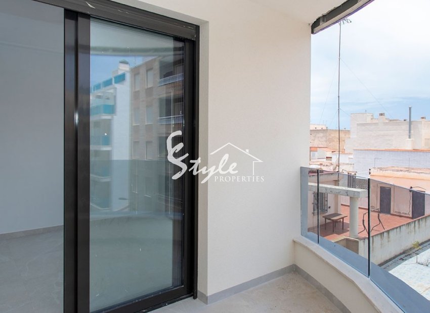 Resale - Apartamento - Torrevieja - Playa del Cura