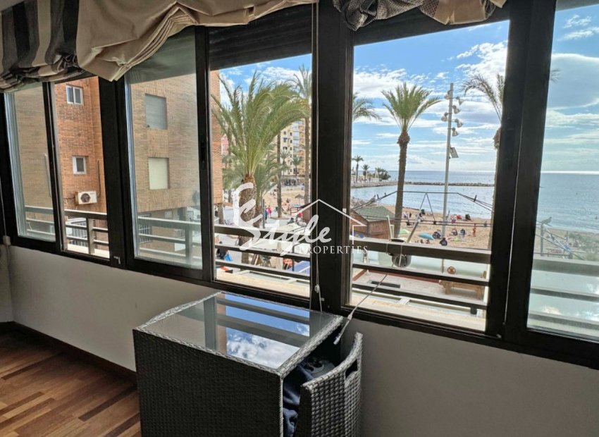 Resale - Apartamento - Torrevieja - Playa del Cura