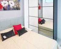 Resale - Apartamento - Torrevieja - Playa del Cura