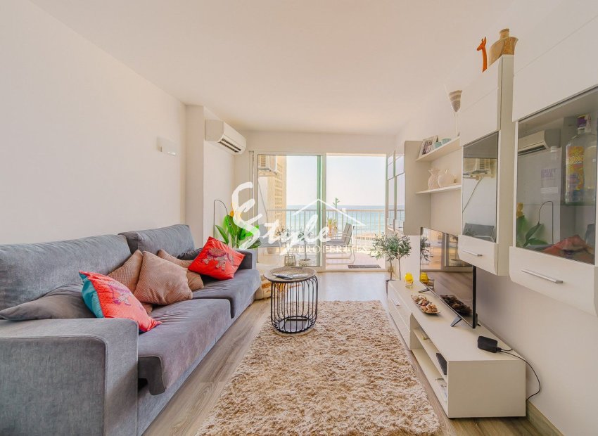 Resale - Apartamento - Torrevieja - Playa del Cura