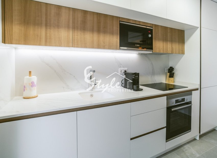 Resale - Apartamento - Torrevieja - Playa del Cura