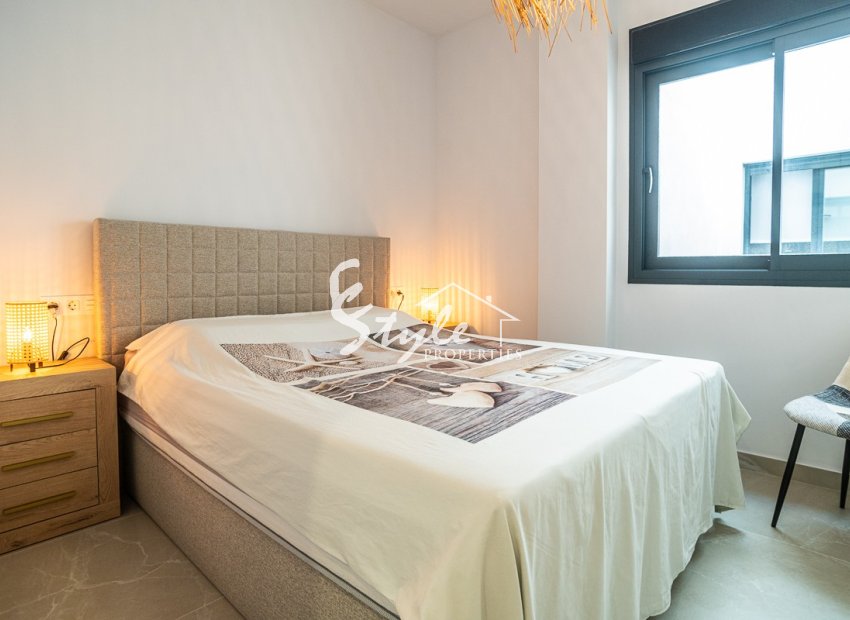 Resale - Apartamento - Torrevieja - Playa del Cura