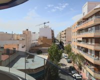 Resale - Apartamento - Torrevieja - Playa del Cura