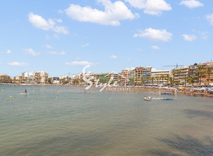 Resale - Apartamento - Torrevieja - Playa del Cura