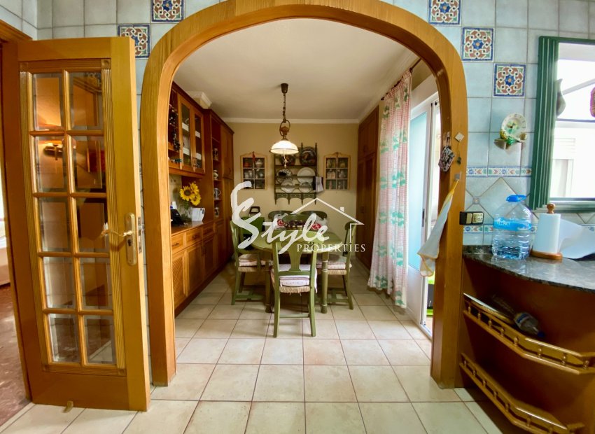 Resale - Apartamento - Torrevieja - Playa del Cura