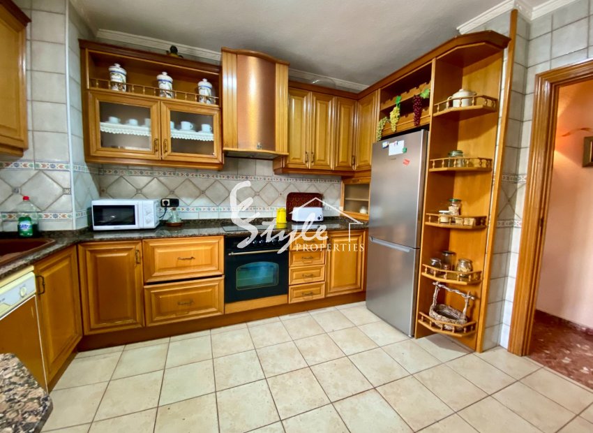 Resale - Apartamento - Torrevieja - Playa del Cura